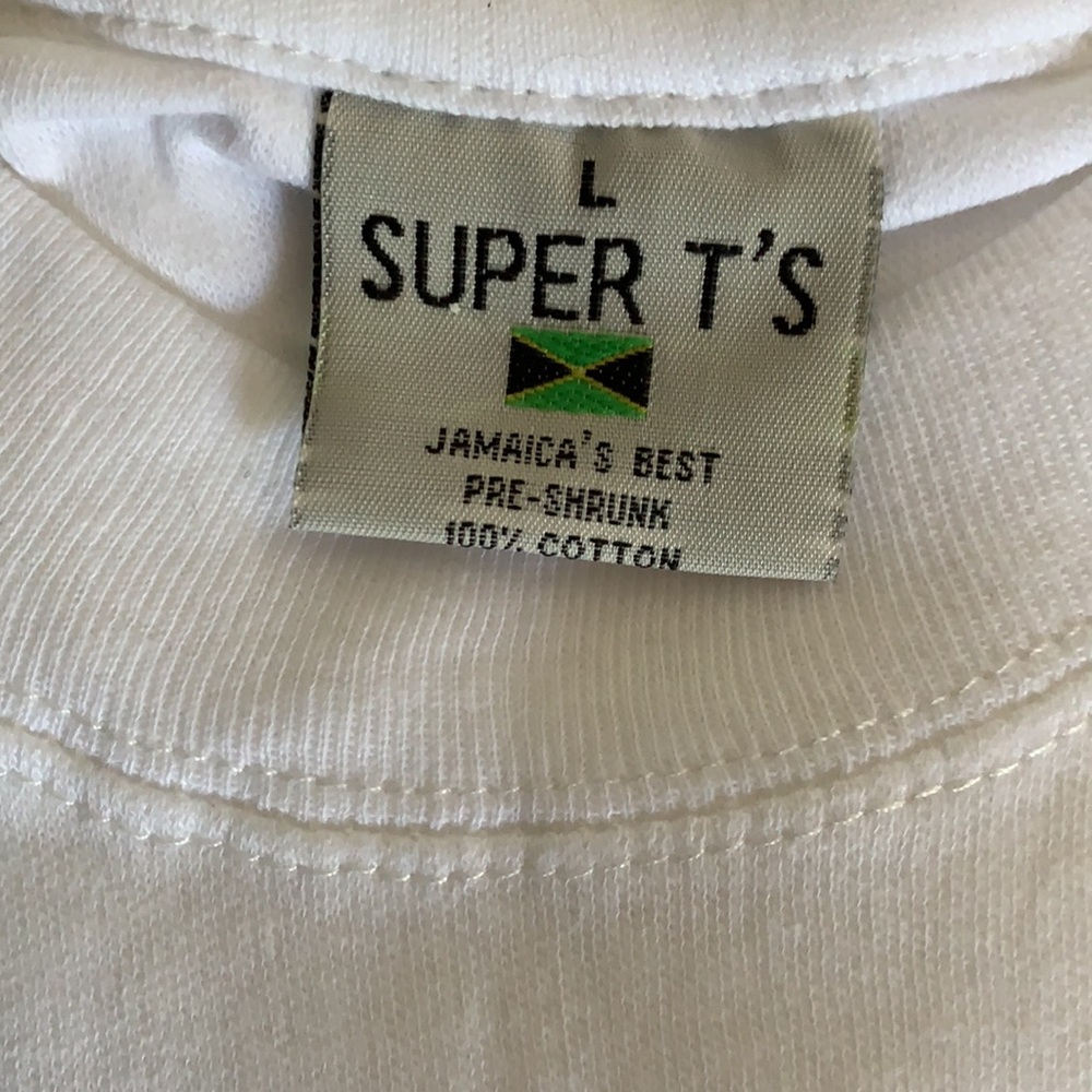 Tee Shirt - Picture 2 of 6